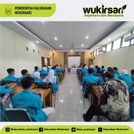 Penerimaan Mahasiswa KKN Stikes Wira Husada Yogyakarta oleh Pemerintah Kalurahan Wukirsari